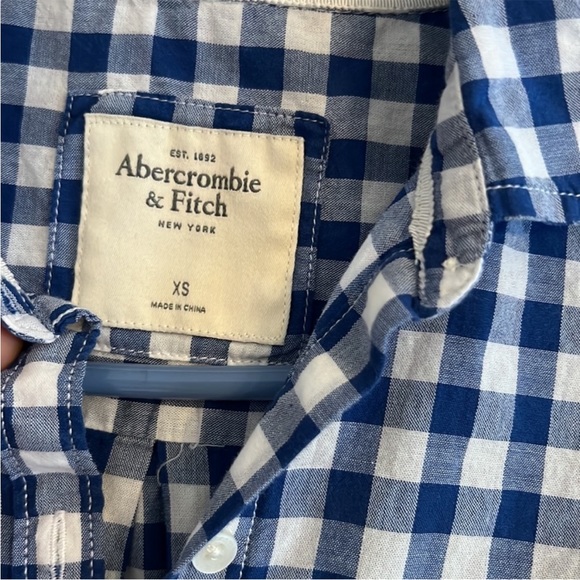 Abercrombie and Fitch Button Up - Picture 2 of 5